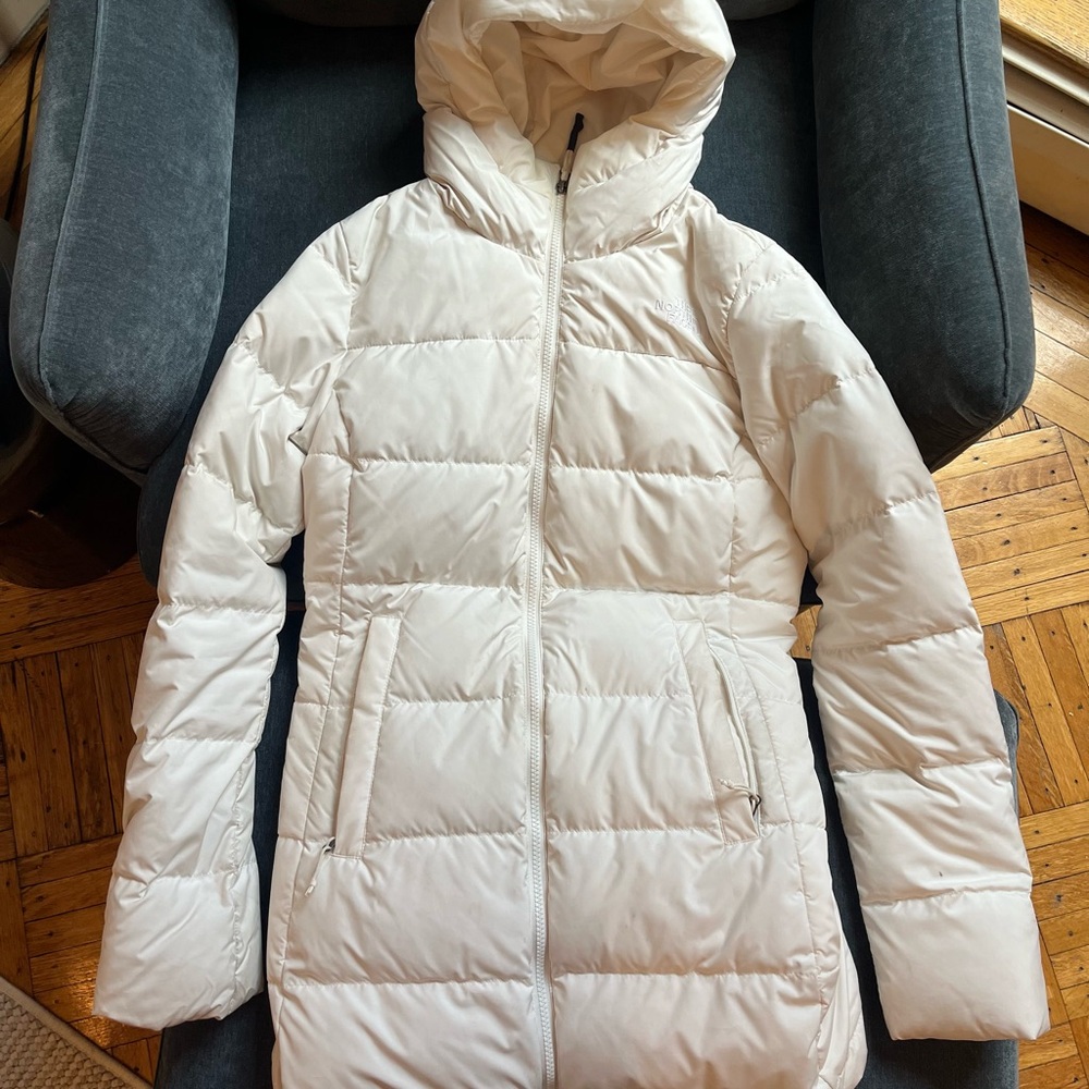 Women's Northface White Puffer Jacket